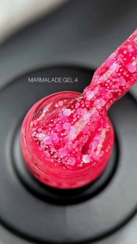Гель-лак Saga Marmelad №4 з малиновими пластівцями 9мл