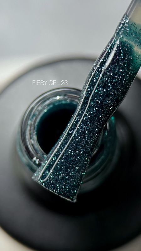 Гель-лак світловідбиваючий SAGA Fiery Gel 23 9мл