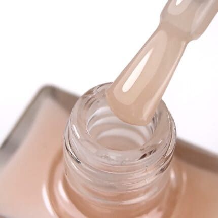 Зміцнювач  Resultum Nail Polish Hardener S.O.S + Calcium & Vitamins